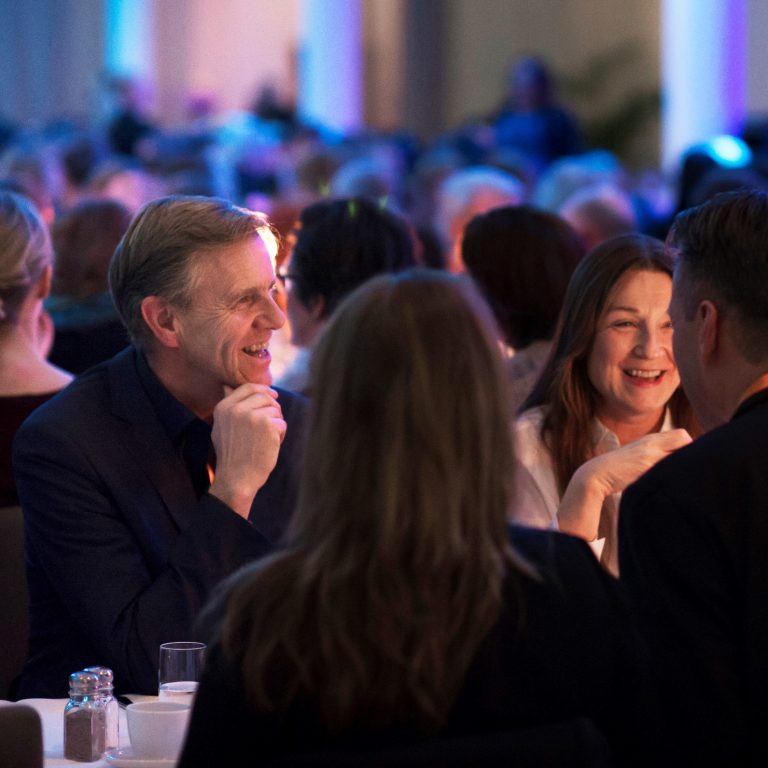 Mingel, middag och pristdelning